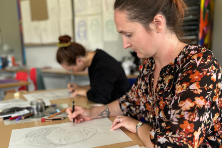 Kunstfortbildung für Lehrerinnen und Lehrer der Gesamtschule Edertal: Ein kreativer Schritt in Richtung Porträtkunst